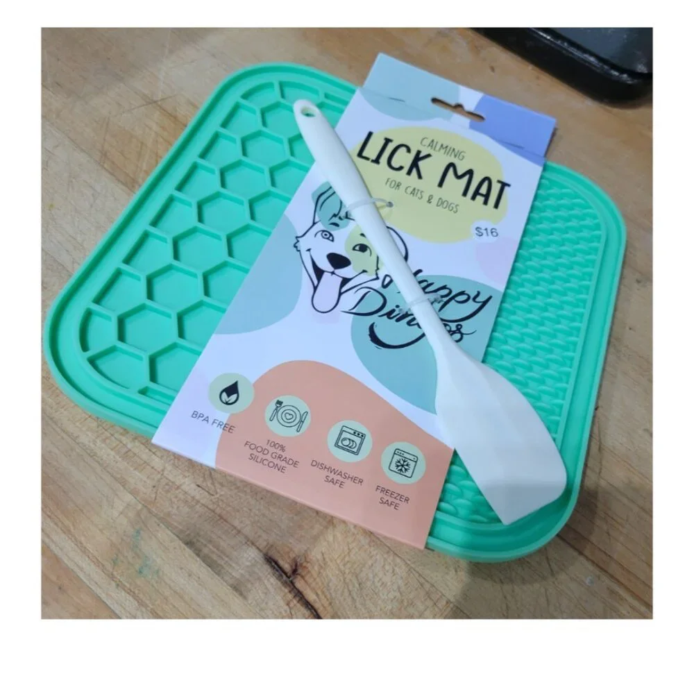 Happy Dingo Calming Lick Mat for Pets, Cat, Dog, Green, NWT